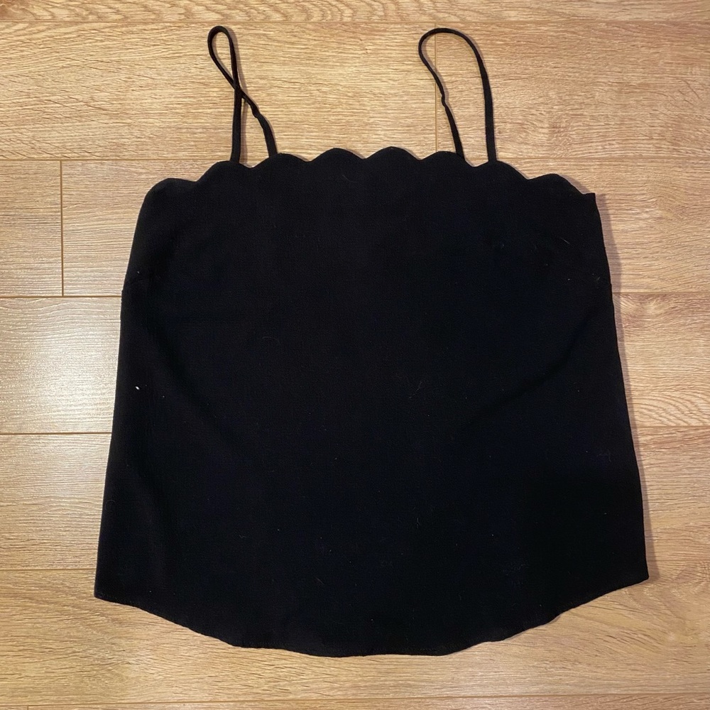 Scallop Tank top
